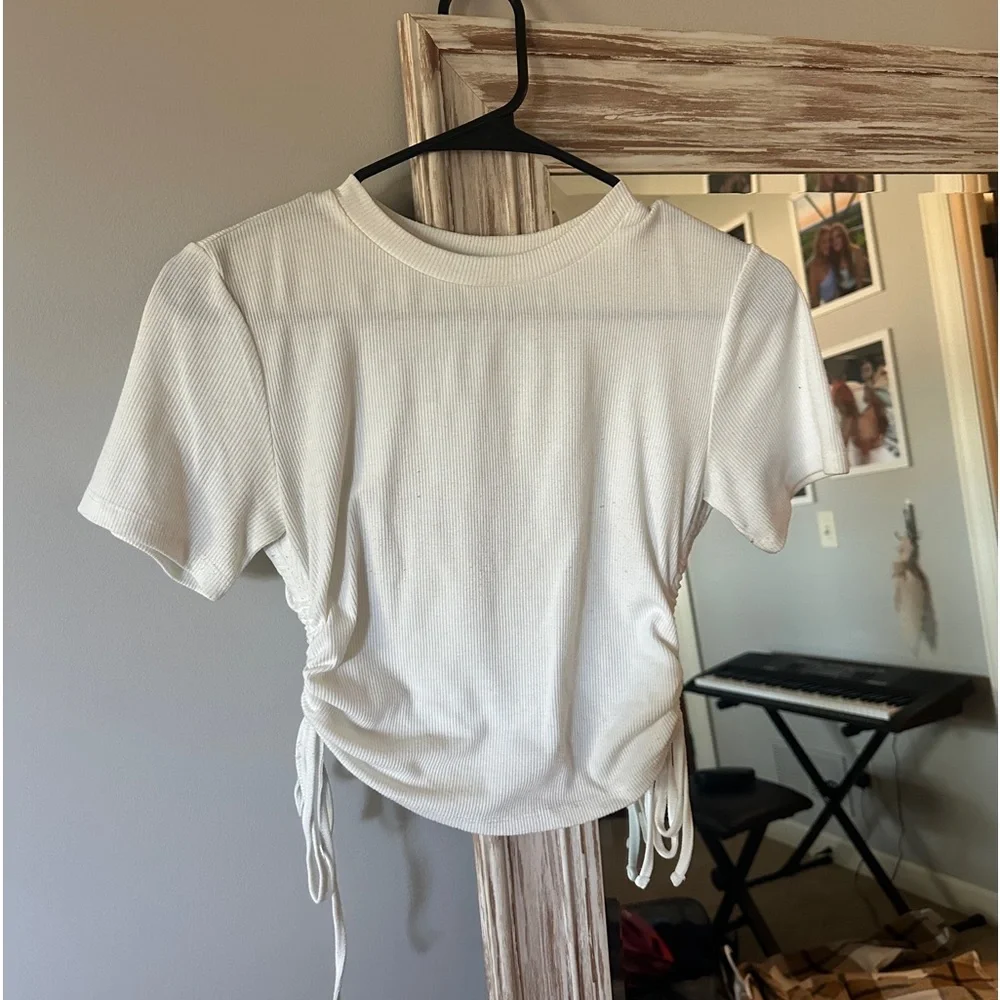 dillards cinched top - Picture 1 of 2